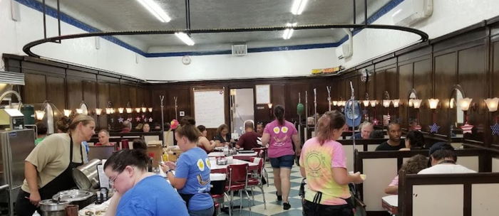 Jeannies Diner (Harrys Ice Cream) - Web Listing (newer photo)